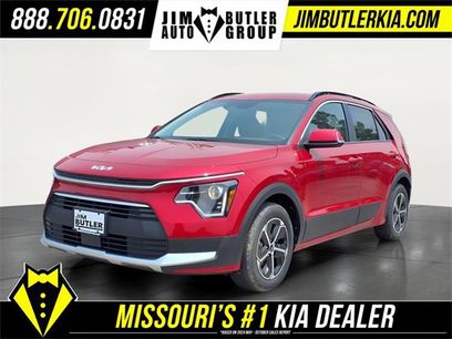 New 2025 Kia Niro EX