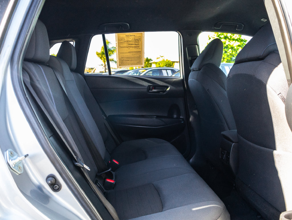 Used 2023 Toyota Corolla Cross AWD Hybrid image 17