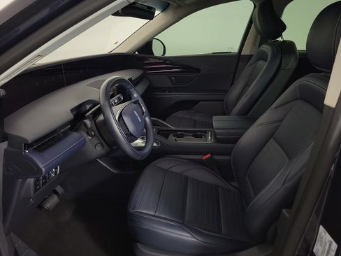 Certified 2024 Lincoln Nautilus Reserve AWD/4WD image 19