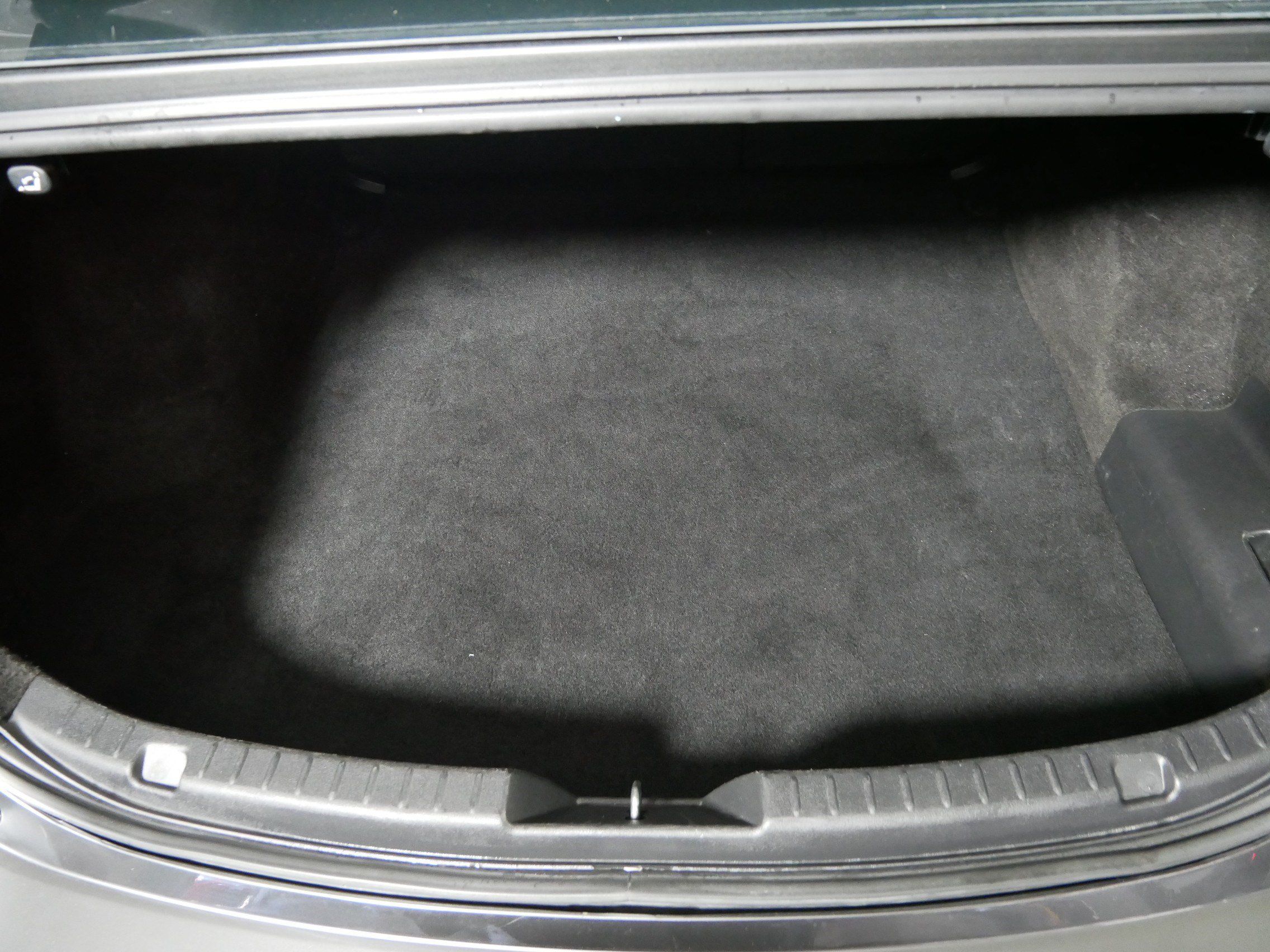 Used 2024 MAZDA MAZDA3 s FWD image 18