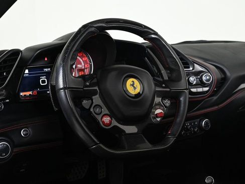 Used 2018 Ferrari 488 Spider image 13