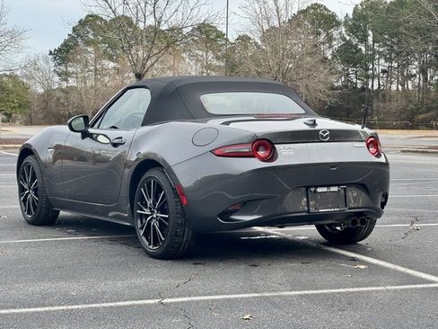 Used 2024 MAZDA MX-5 Miata Grand Touring w/ Weather Package image 5
