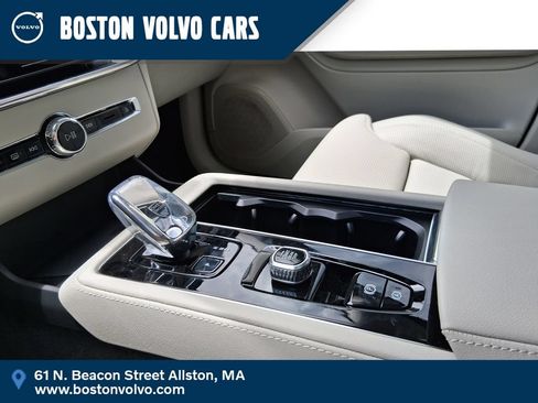New 2026 Volvo XC90 B6 Ultra w/ Protection Package Premier AWD/4WD image 10