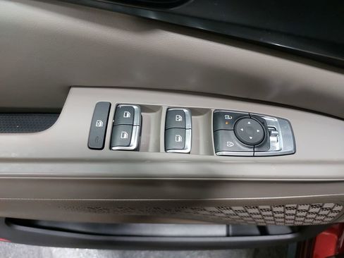 New 2026 Kia Carnival LXS image 30