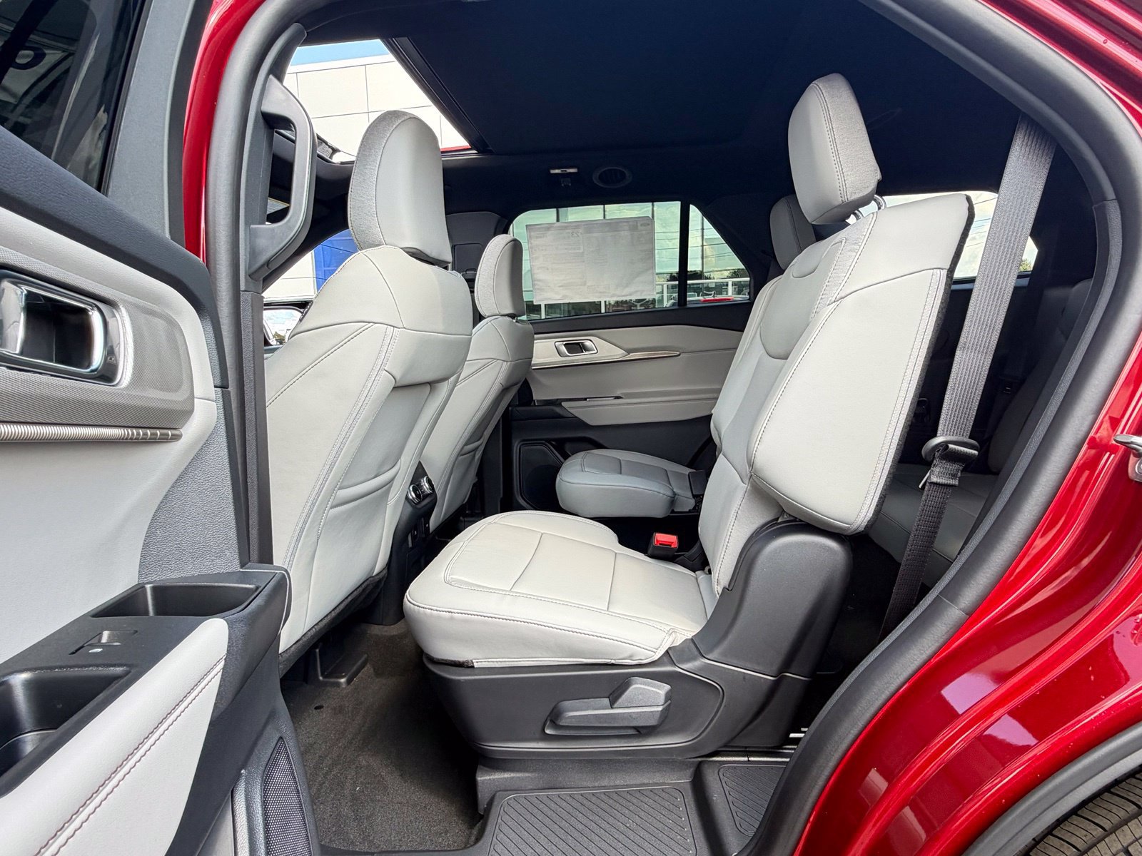 New 2027 Ford Explorer Active w/ Active Comfort Package AWD/4WD image 30