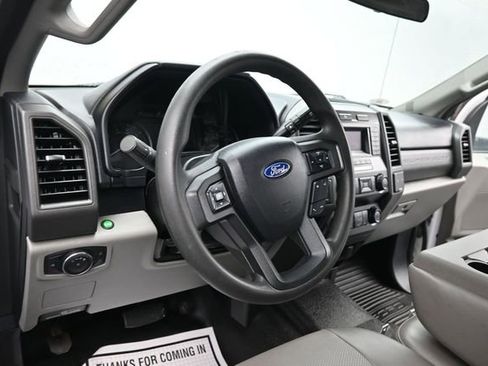 Used 2020 Ford F250 XL w/ Power Equipment Group AWD/4WD image 12