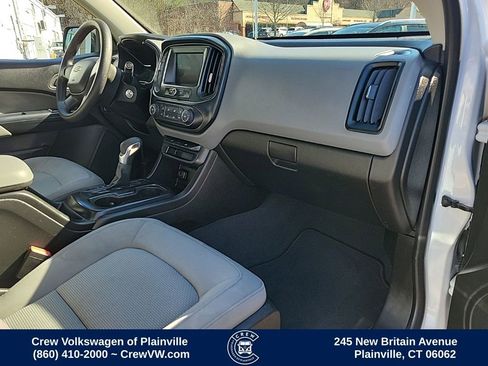 Used 2022 Chevrolet Colorado W/T RWD image 43