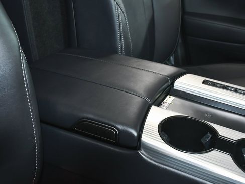 Used 2024 Lexus LX 600 F Sport image 81