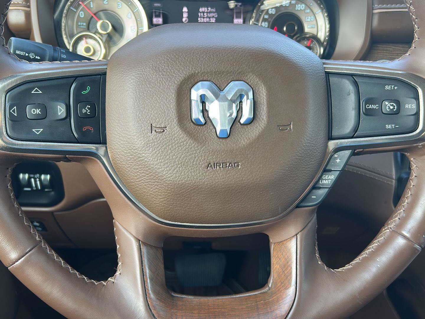 Used 2020 RAM 1500 Limited RWD image 11