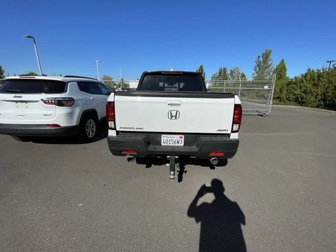 Used 2023 Honda Ridgeline Black Edition image 3