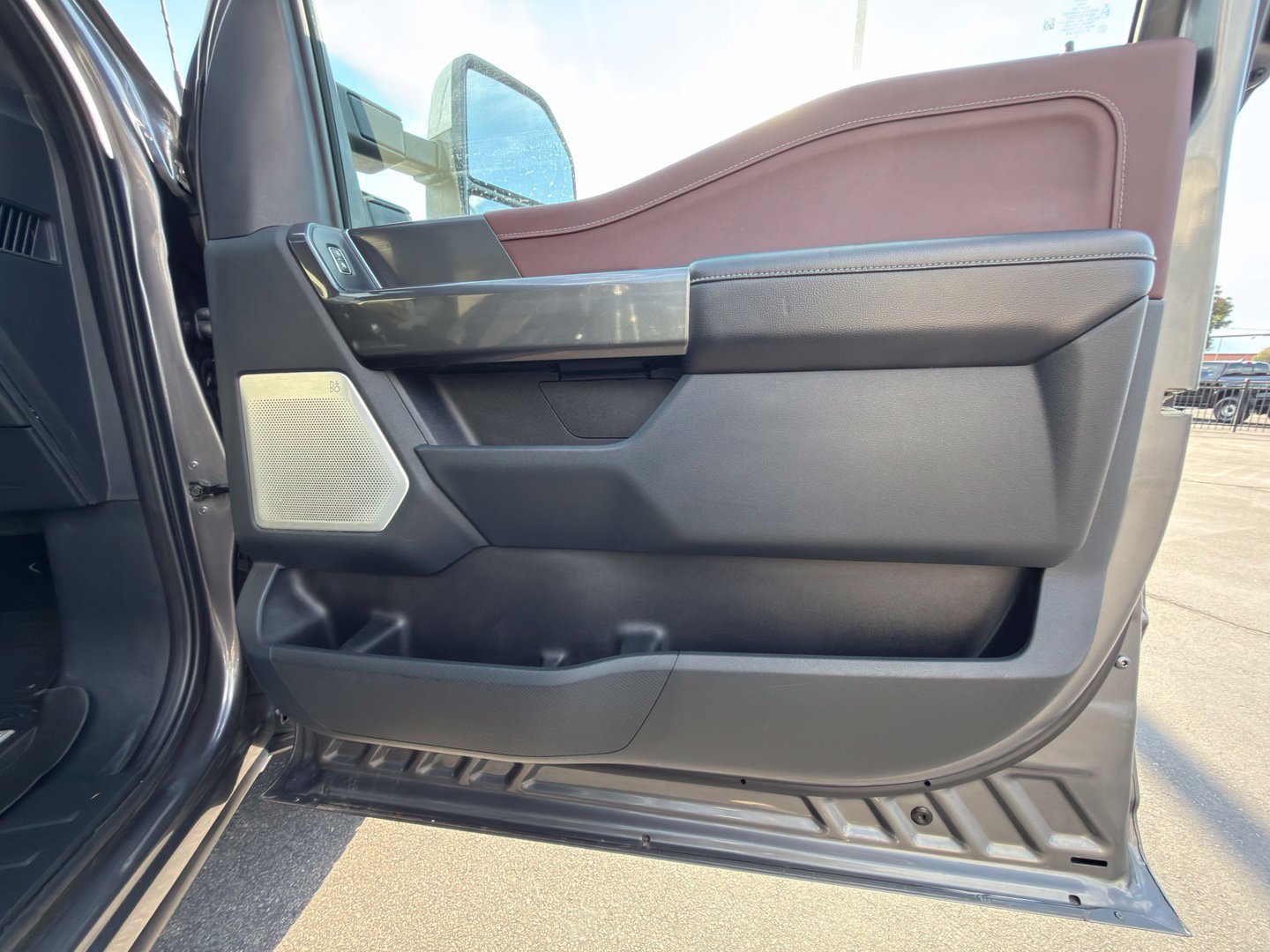 Used 2022 Ford F150 Lariat w/ Equipment Group 502A High AWD/4WD image 41