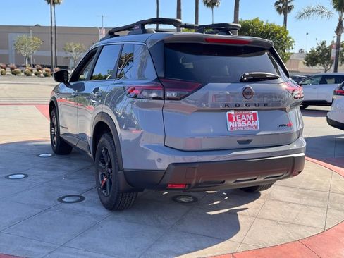 New 2026 Nissan Rogue SV AWD/4WD image 5