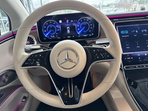 Certified 2022 Mercedes-Benz EQS 450+ EQS 450+ image 23