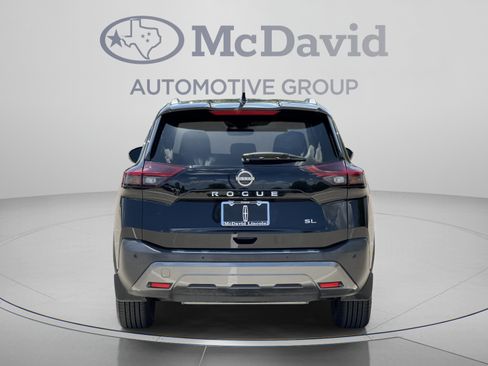 Used 2023 Nissan Rogue SL w/ SL Premium Package FWD image 6