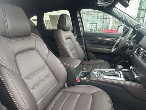 New 2025 MAZDA CX-5 Signature image 18