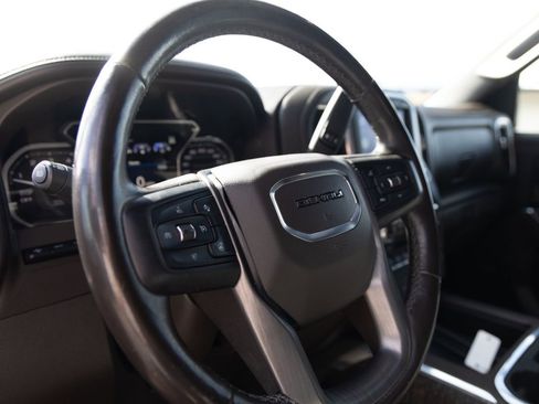 Used 2019 GMC Sierra 1500 Denali w/ Denali Ultimate Package AWD/4WD image 20