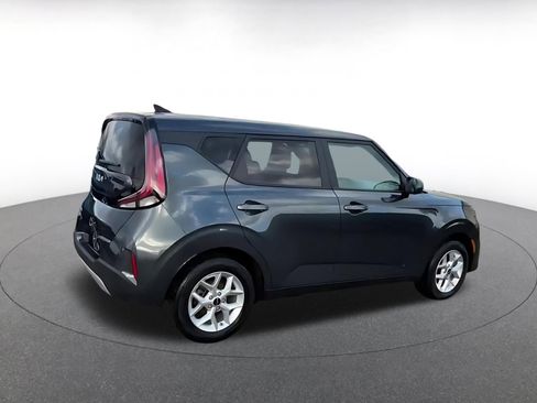 Used 2025 Kia Soul LX w/ LX Technology Package image 14