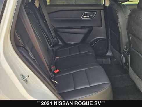 Used 2021 Nissan Rogue SV w/ Premium Package FWD image 29