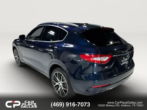 Used 2019 Maserati Levante GranLusso AWD/4WD image 5