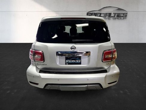 Used 2020 Nissan Armada SL w/ Premium Package image 9