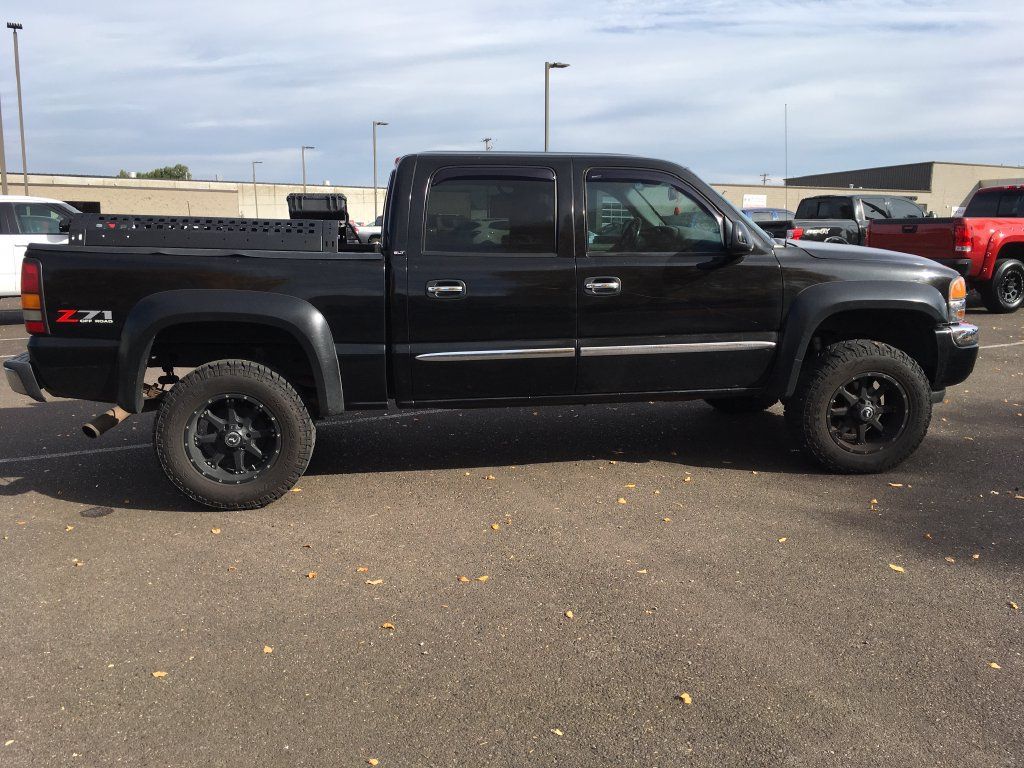 Used 2006 GMC Sierra 1500 SLE w/ Onstar Plus Package AWD/4WD image 7