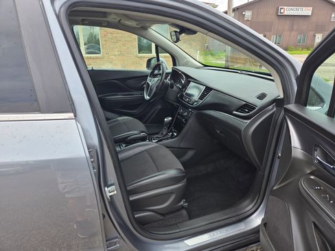 Used 2019 Buick Encore Preferred w/ Safety Package AWD/4WD image 21