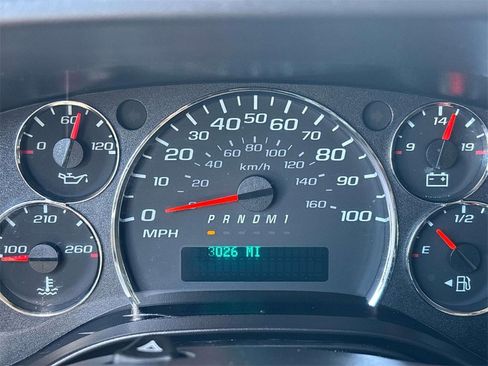 Used 2023 GMC Savana 2500 w/ Driver Convenience Package image 18