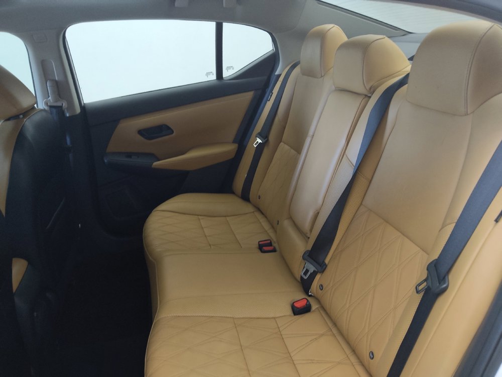 Used 2024 Nissan Sentra SV w/ SV Premium Package FWD image 18