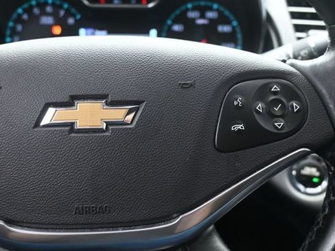 Used 2018 Chevrolet Impala Premier FWD image 25