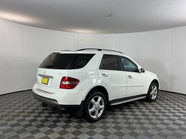 Used 2008 Mercedes-Benz ML 350 4MATIC image 5