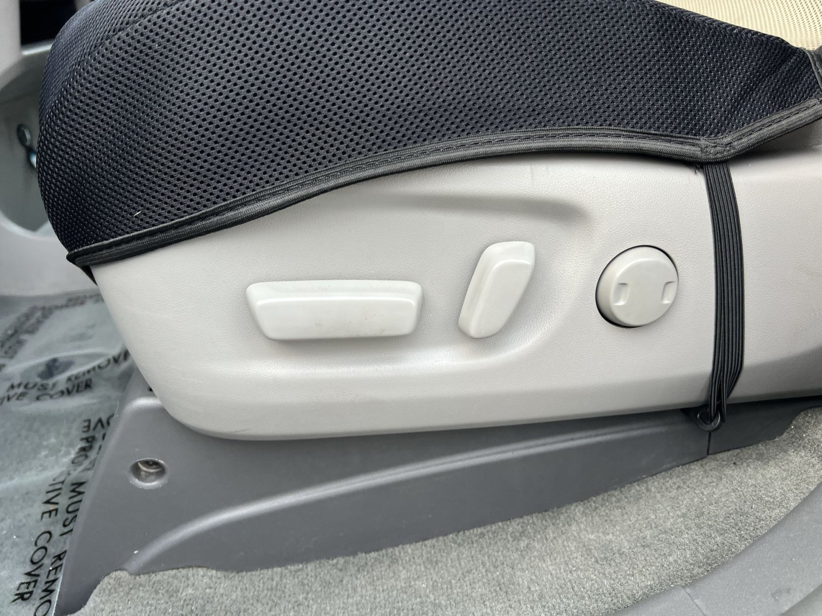 Used 2016 Toyota Sienna XLE w/ XLE Navigation Package FWD image 14