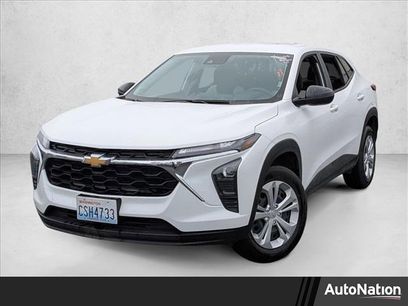 Used 2025 Chevrolet Trax LS