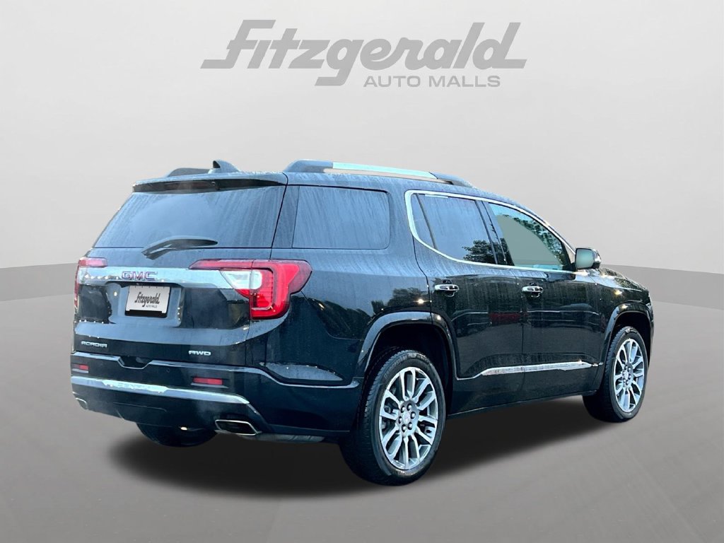 Used 2021 GMC Acadia Denali w/ Denali Ultimate Package AWD/4WD image 16