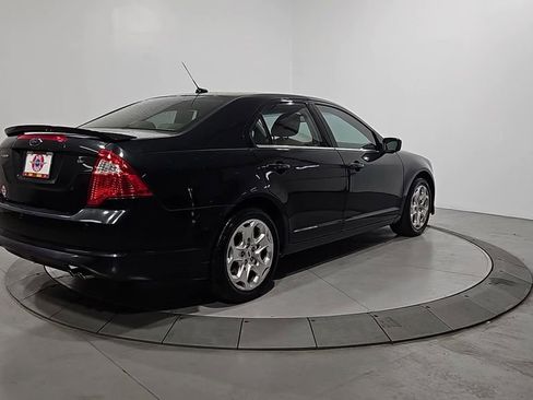 Used 2010 Ford Fusion SE image 5