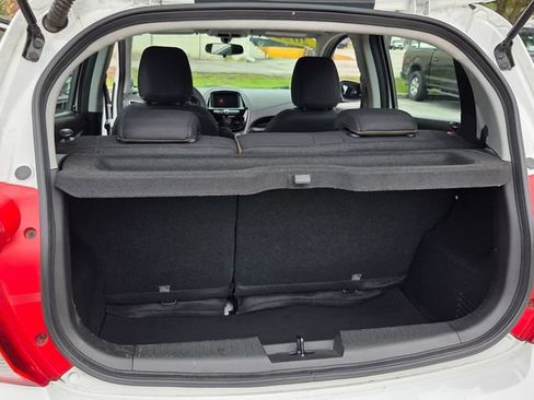 Used 2022 Chevrolet Spark LS FWD image 13