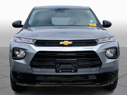 Used 2023 Chevrolet TrailBlazer LS image 3