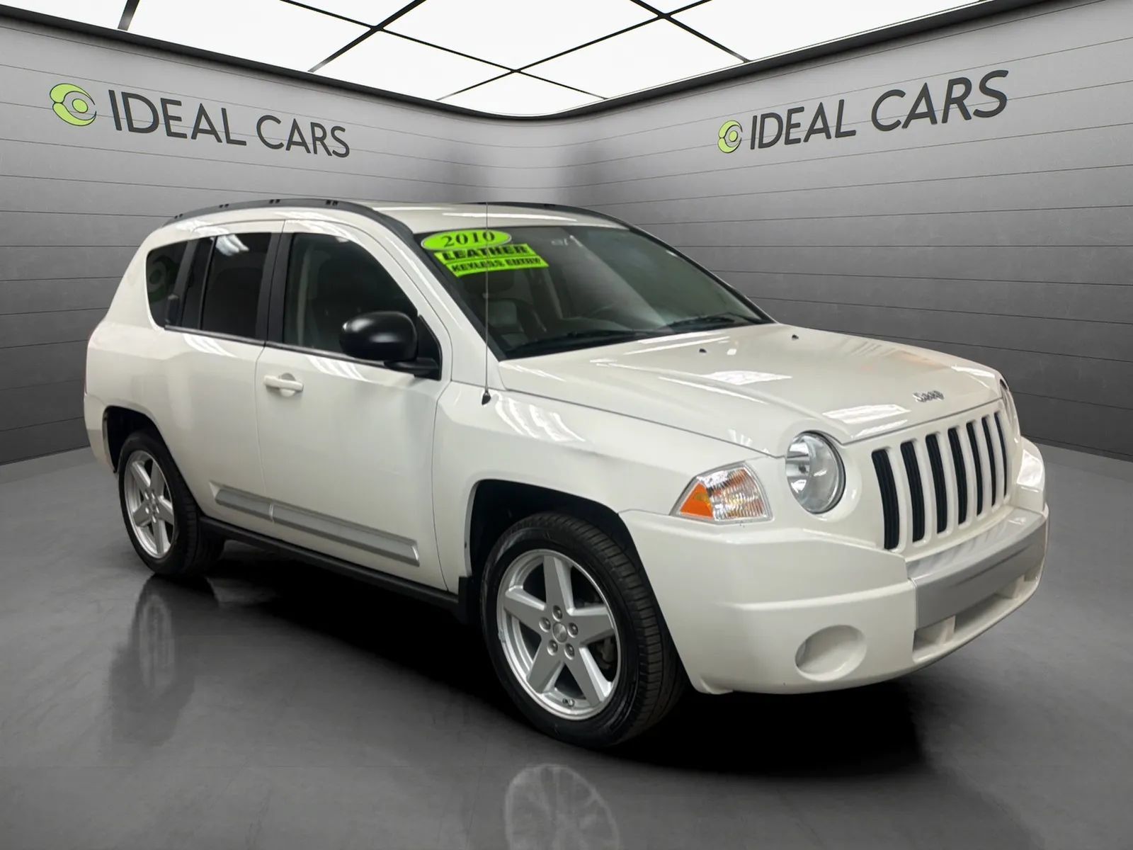 Used 2010 Jeep Compass Limited FWD image 3