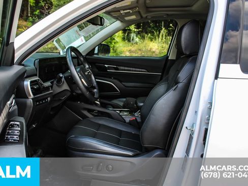 Used 2025 Kia Telluride EX AWD/4WD image 15