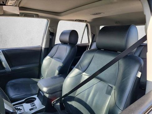 Used 2011 Toyota 4Runner Limited image 13