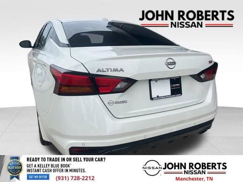 Used 2024 Nissan Altima 2.5 SR w/ SR Premium Package FWD image 12