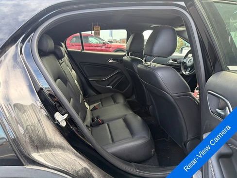 Used 2017 Mercedes-Benz GLA 250 4MATIC image 12