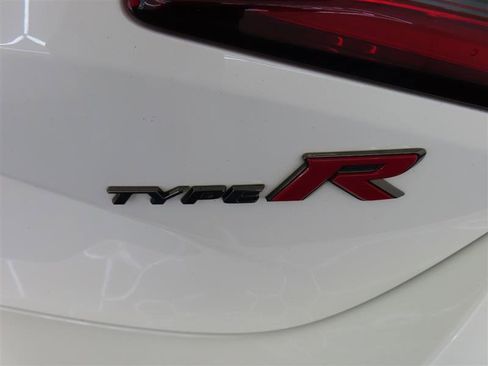 Used 2023 Honda Civic Type R image 14