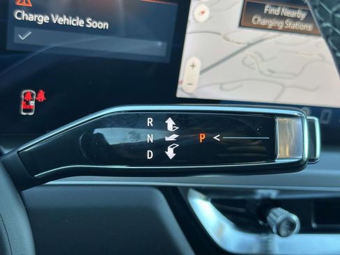 New 2026 Cadillac Lyriq Premium Luxury image 23