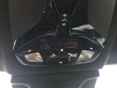 Used 2025 BMW X1 xDrive28i image 14