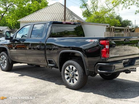 New 2026 Chevrolet Silverado 2500 Custom w/ Custom Value Package AWD/4WD image 9