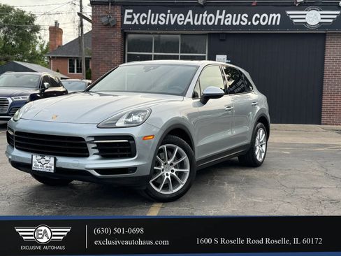 Used 2020 Porsche Cayenne AWD/4WD image 1
