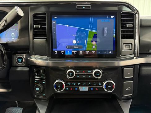Used 2025 Ford F550 4x4 Crew Cab Super Duty image 22