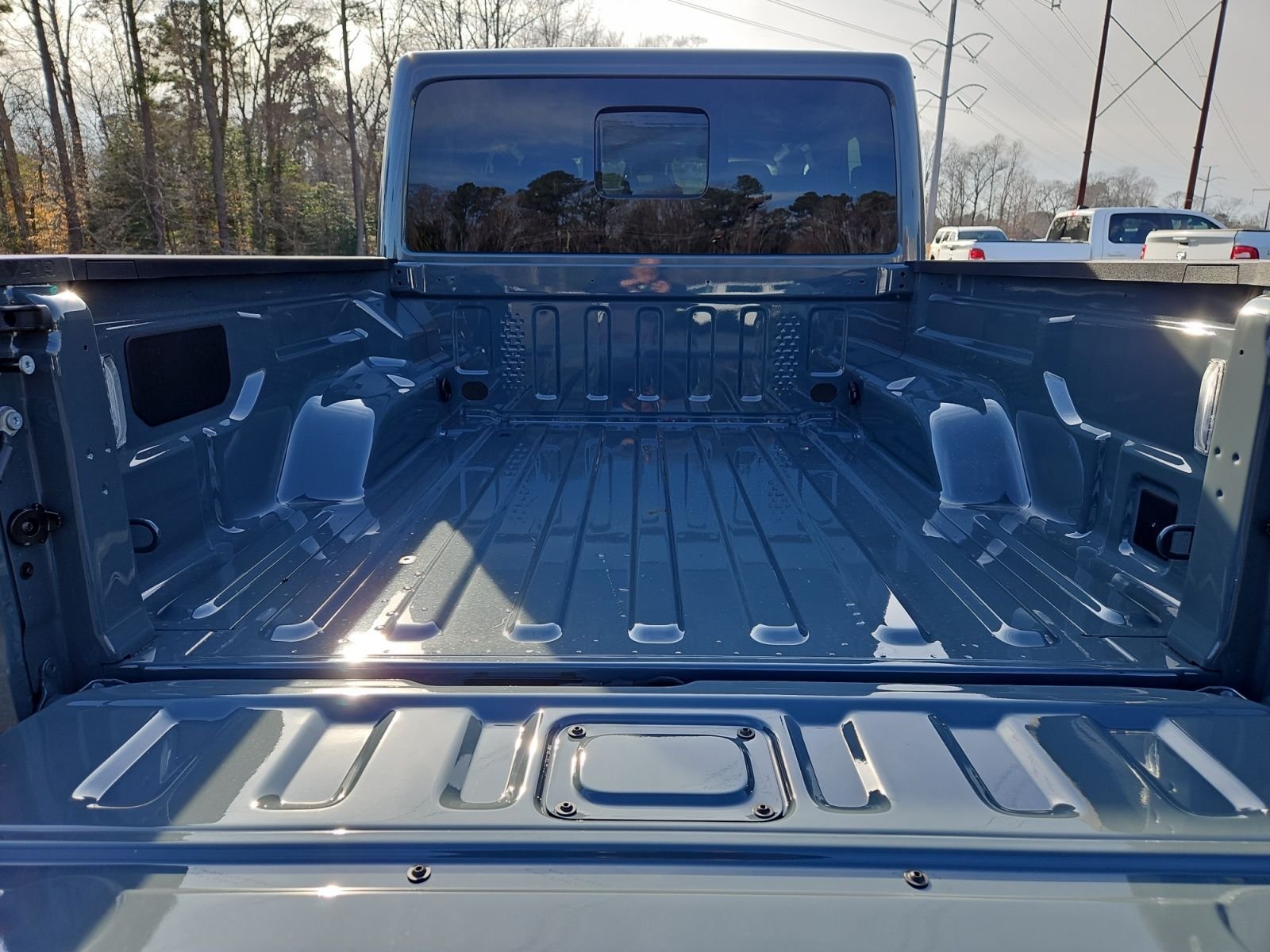 New 2026 Jeep Gladiator Mojave w/ Safety Group AWD/4WD image 19