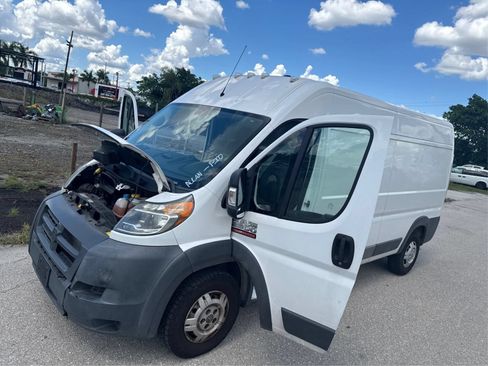 Used 2017 RAM ProMaster 2500 w/ Interior Convenience Group FWD image 12