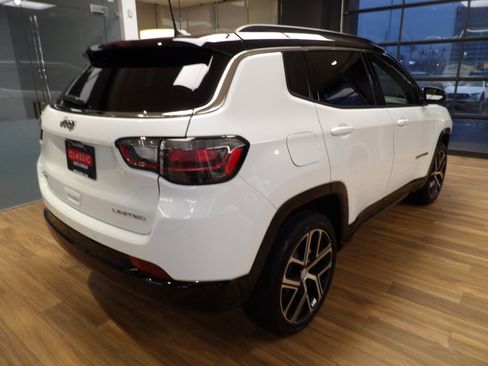 Used 2024 Jeep Compass Limited w/ Elite Group image 6